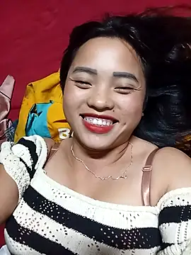 Snapshot of Lee_coope chatting on 10-07-25, 02:47 Lee coope online show from 10-07-25, 02:47