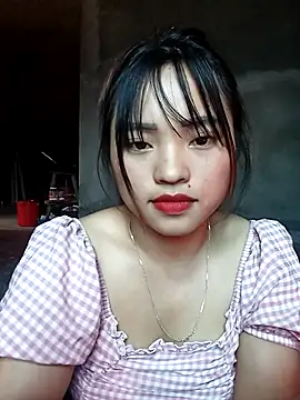 Snapshot of Lee_coope chatting on 10-13-25, 03:17 Lee coope online show from 10-13-25, 03:17