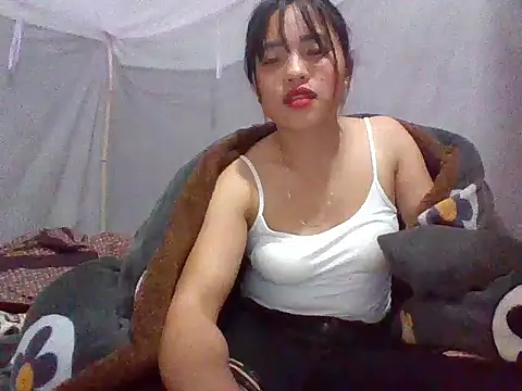 Snapshot of Lee_coope chatting on 10-24-25, 12:45 Lee coope online show from 10-24-25, 12:45