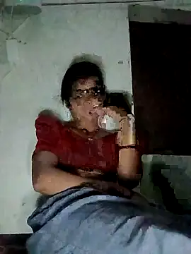 Snapshot of Rachna_Love chatting on 11-04-25, 02:38 Rachna Love online show from 11-04-25, 02:38