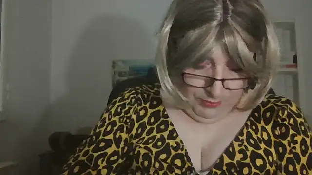 Snapshot of nataliacd chatting on 11-13-25, 06:40 nataliacd online show from 11-13-25, 06:40