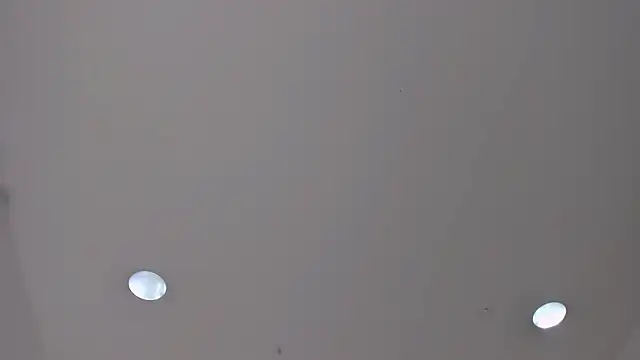 Snapshot of scarletross_ chatting on 02-15-26, 02:58 scarletross online show from 02-15-26, 02:58