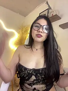 Zoe Serrat online show from 11-10-25, 12:37