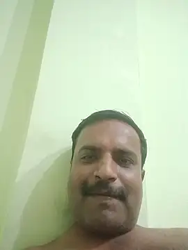 vardh033 online show from 09-29-25, 12:43