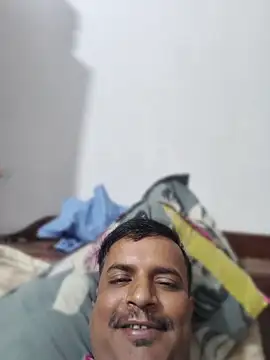 Snapshot of vardh033 chatting on 04-03-26, 03:04 vardh033 online show from 04-03-26, 03:04