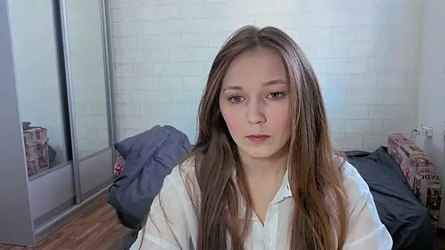 Snapshot of AlisaWyn chatting on 11-06-25, 03:40 AlisaWyn online show from 11-06-25, 03:40