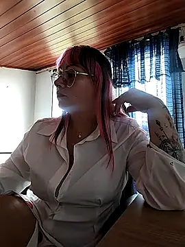 sexxx mia online show from 09-17-25, 05:03