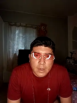 Lentes-Rosa online show from 09-22-25, 04:42