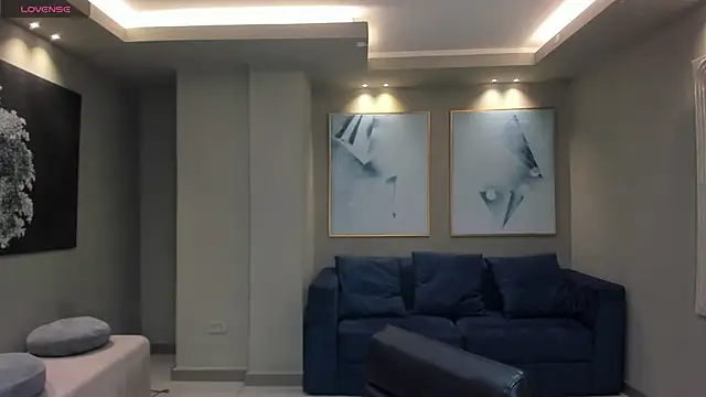 Snapshot of LeahNovac chatting on 09-10-25, 11:10 LeahNovac online show from 09-10-25, 11:10