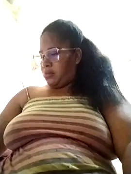 Snapshot of Big_ass_submissive chatting on 10-11-25, 01:53 Big ass submissive online show from 10-11-25, 01:53