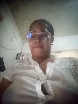 Snapshot of Big_ass_submissive chatting on 11-11-25, 12:38 Big ass submissive online show from 11-11-25, 12:38