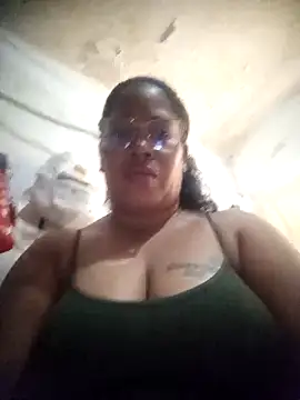 Snapshot of Big_ass_submissive chatting on 11-26-25, 05:36 Big ass submissive online show from 11-26-25, 05:36