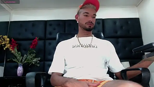 StivBigCock online show from 10-07-25, 08:39