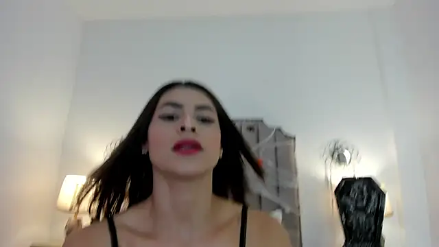 LanaFerrer online show from 10-29-25, 07:48