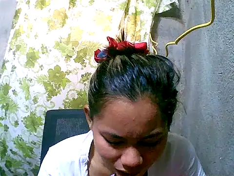 Sweeetgurll online show from 10-17-25, 01:20