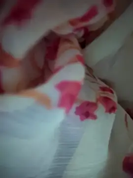 Snapshot of Monika_thakurr chatting on 02-10-26, 03:32 Monika thakurr online show from 02-10-26, 03:32