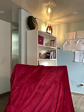 Canneela online show from 10-21-25, 05:46