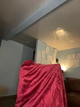 Snapshot of Canneela chatting on 02-16-26, 09:11 Canneela online show from 02-16-26, 09:11