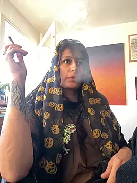 PuraTinta miau online show from 11-18-25, 03:16