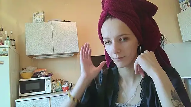 Lucy Divine online show from 09-12-25, 09:53