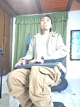 abnerdam01 online show from 11-07-25, 01:00