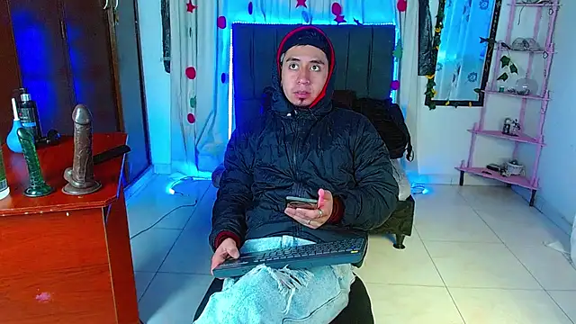 abnerdam01 online show from 11-18-25, 11:47