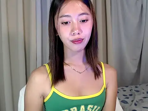 Snapshot of lovely_kiannaHugecock chatting on 09-13-25, 08:36 lovely kiannaHugecock online show from 09-13-25, 08:36