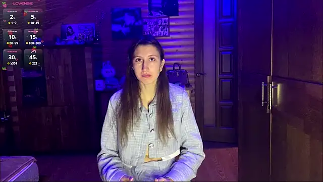 Shyselly online show from 10-23-25, 04:06