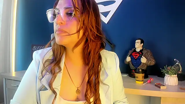 Skylar  Desire online show from 10-17-25, 02:30