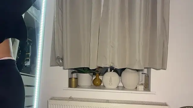 KayleeBella online show from 11-03-25, 07:59