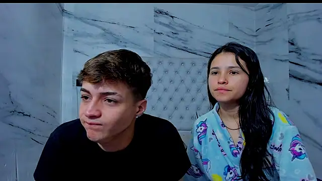 Ari and Storm online show from 12-01-25, 01:38