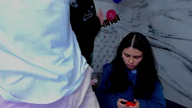 Ari and Storm online show from 02-28-26, 01:56