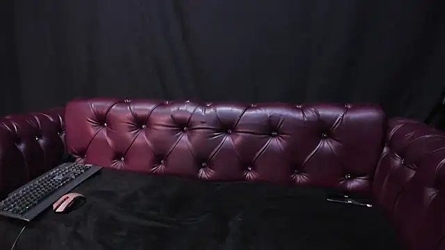 Scarlett 14  online show from 09-21-25, 03:08