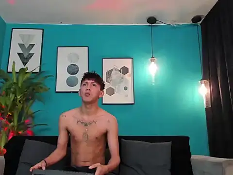 Marcus and Tony online show from 12-20-25, 03:13