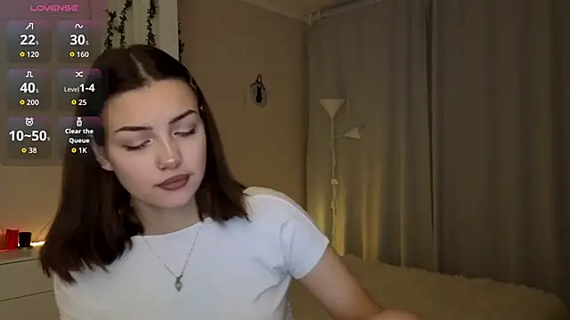 PurrrBerry online show from 11-28-25, 05:32