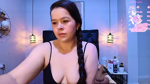 Sara Pasquel online show from 09-21-25, 07:48