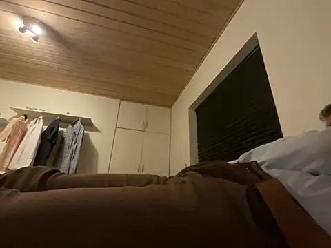 Snapshot of grandedane chatting on 09-15-25, 07:58 grandedane online show from 09-15-25, 07:58