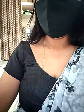 Snapshot of Punjaban1 chatting on 03-04-26, 05:46 Punjaban1 online show from 03-04-26, 05:46