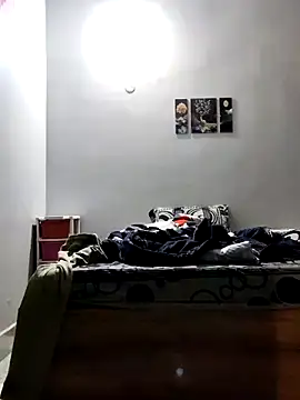 Snapshot of fitboy2107 chatting on 03-23-26, 06:12 fitboy2107 online show from 03-23-26, 06:12