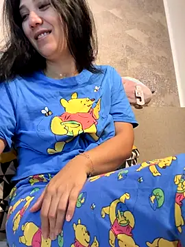 Snapshot of PrincessYYara chatting on 10-13-25, 02:44 PrincessYYara online show from 10-13-25, 02:44