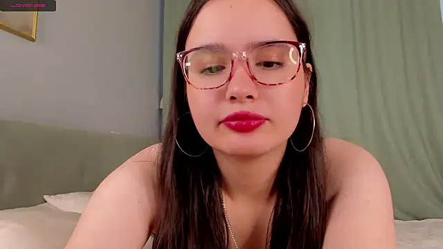 WildaBisom online show from 10-04-25, 01:03