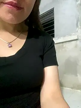 Pyy07 online show from 10-19-25, 01:12