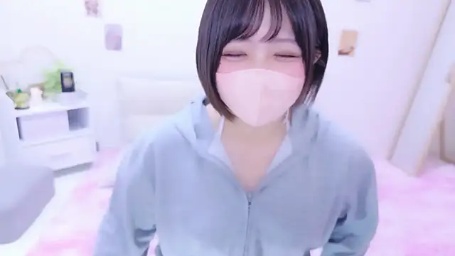 Hinata Sun online show from 03-10-26, 03:17