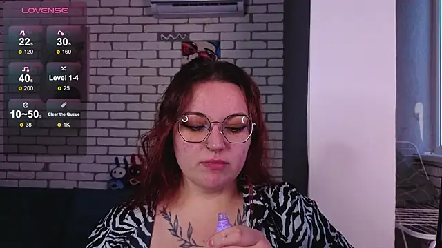 AlisaDream  online show from 09-24-25, 03:04