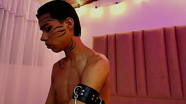 camilo nom online show from 10-18-25, 04:26