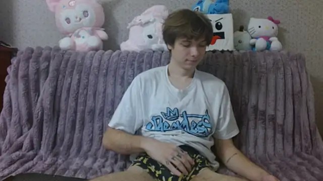 hilt on  online show from 10-27-25, 08:18