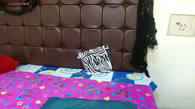 juliana soto1 online show from 10-20-25, 01:44