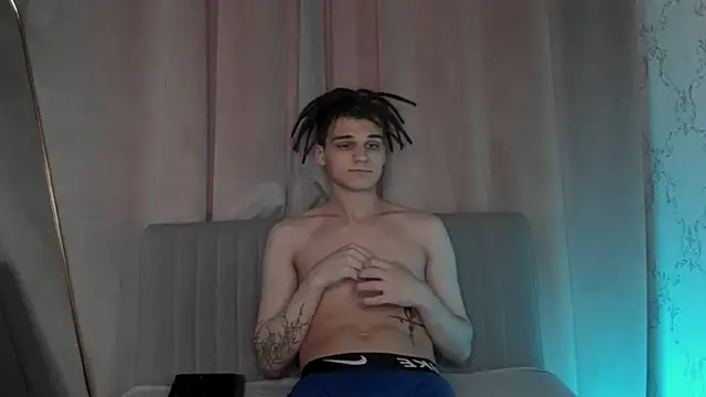 Snapshot of Willie_Miler chatting on 11-11-25, 10:15 Willie Miler online show from 11-11-25, 10:15