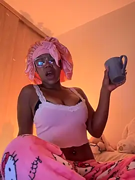 Sweet-Jade online show from 10-18-25, 09:21