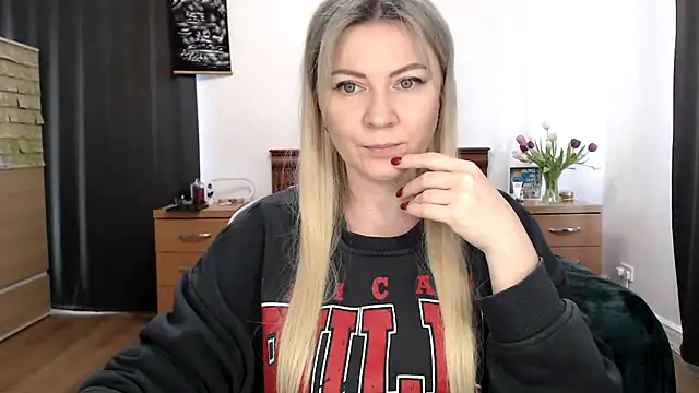 ParadiseAlina online show from 01-14-26, 02:33